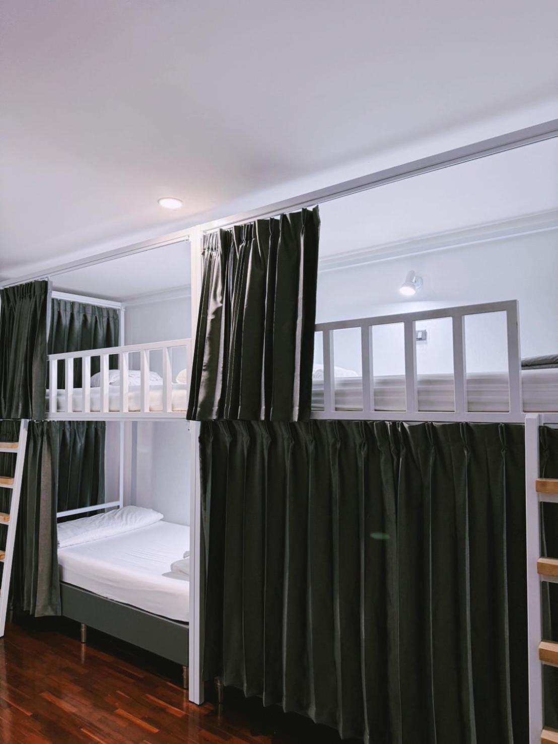 Zleepinezz Hostel Ayutthaya Extérieur photo